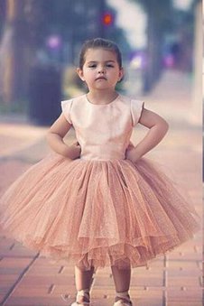 Robe de cortège enfant au niveau de cou de princesse longueur mollet en tulle avec nœud