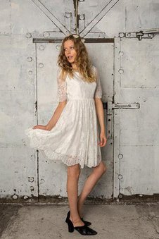 Robe de mariée plissage a-ligne avec manche 1/2 avec manche courte col en bateau