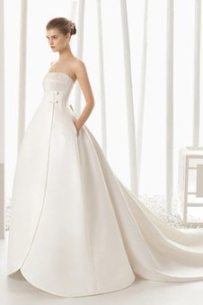 Robe de mariée elegante avec nœud sachet de bustier salle interne