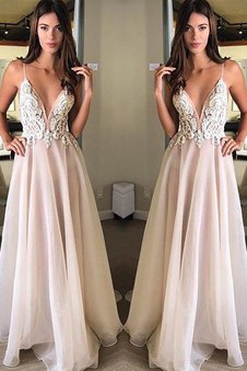 Robe de soirée junoesque de princesse de traîne courte avec chiffon naturel