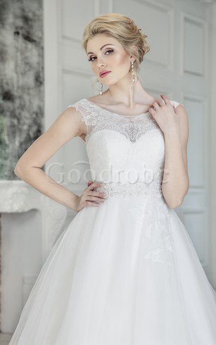 Robe de mariée naturel encolure ronde ligne a avec manche épeules enveloppants en tulle
