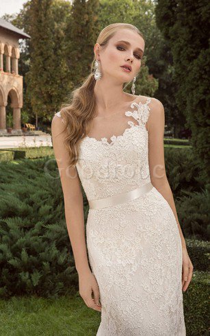 Robe de mariée sexy v encolure de traîne courte avec nœud à boucles ceinture