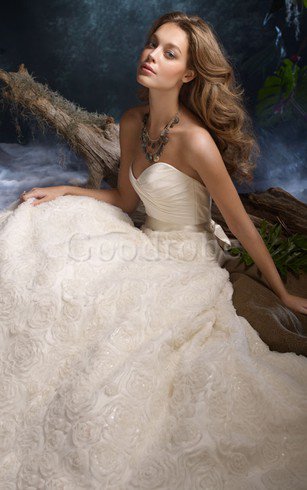 Robe de mariée plissage sans dos ceinture en organza manche nulle