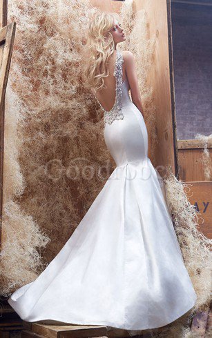 Robe de mariée en satin avec perle v encolure de sirène manche nulle