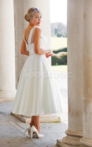 Robe de mariée moderne simple avec bouton encolure ronde fermeutre eclair