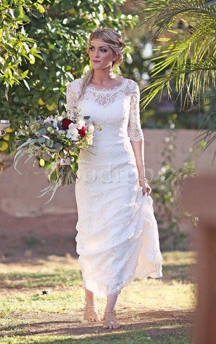 Robe de mariée de traîne courte noeud boutonné decoration en fleur manche nulle