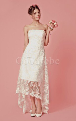 Robe de mariée romantique charmeuse haut bas avec zip avec décoration dentelle