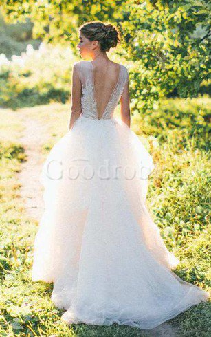 Robe de mariée intemporel manche nulle a-ligne en tulle de traîne courte