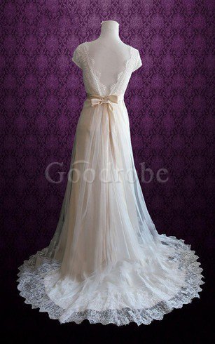 Robe de mariée vintage plissage ligne a avec nœud v encolure